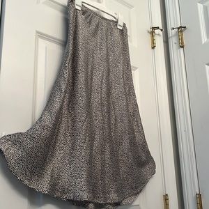 Sienna Sky Black / White Pattern Lightweight Lined Skirt